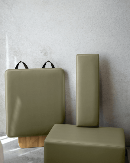 Queen Folding Reformer Customized by YOU