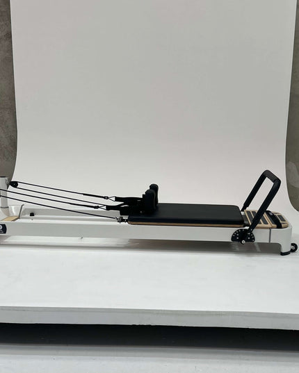Queen 2.0 Studio Pilates Reformer