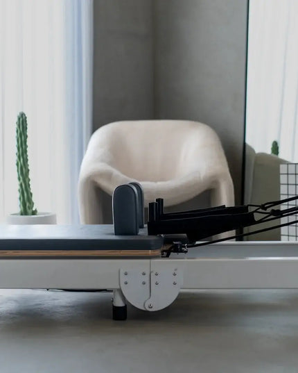 The Queen Foldable Pilates Reformer